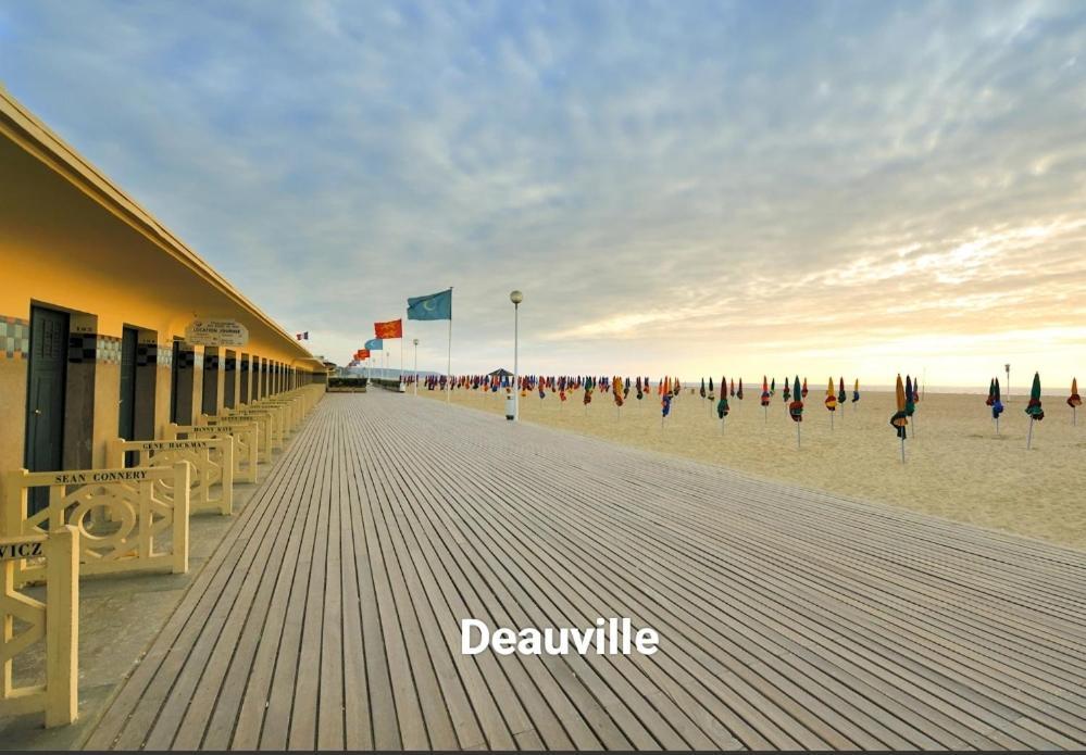 D'Hauville Vallee Bonneville-la-Louvet Dış mekan fotoğraf